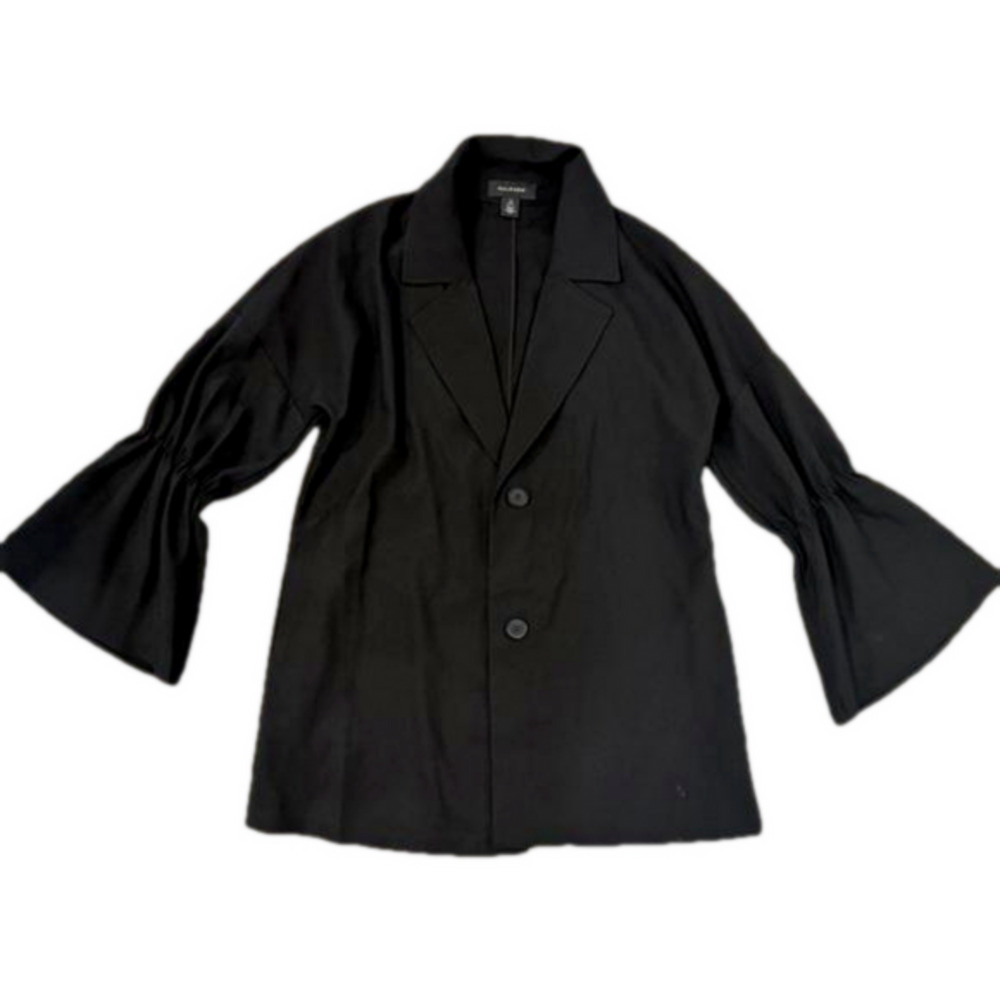 Halogen black Blazer with Bell Sleeves - XS (fit me as medium)